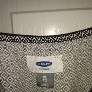 Old Navy black and white patterned dress